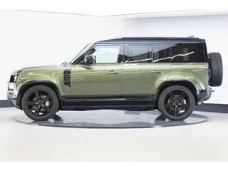 Land Rover Defender – thumbnail 2