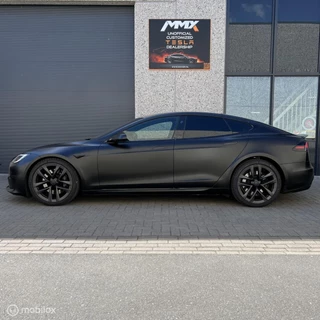 Tesla Model S – thumbnail 2
