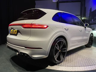 Porsche Cayenne – thumbnail 12
