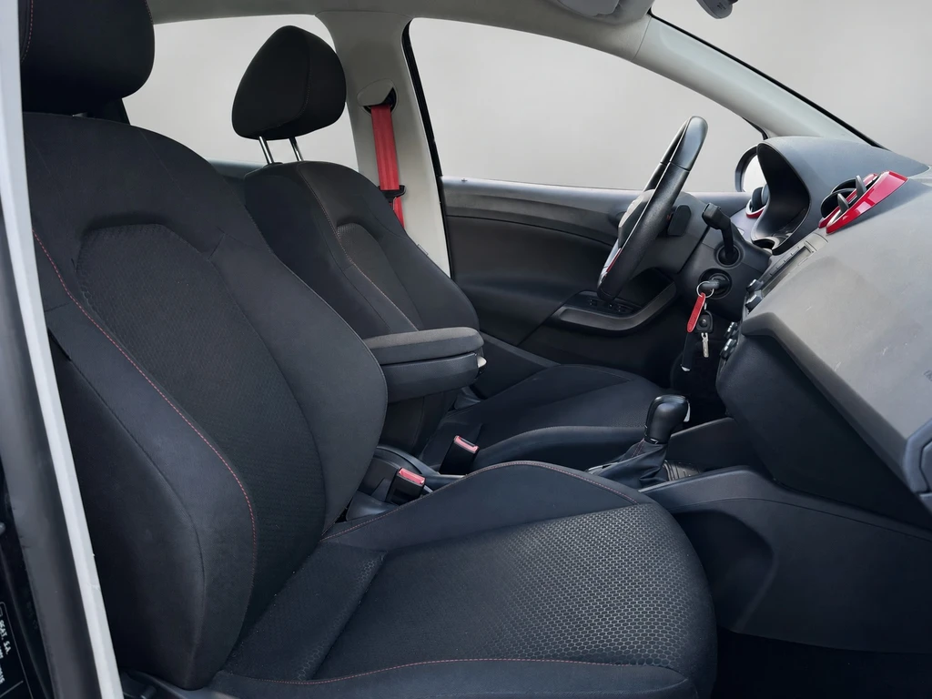 SEAT Ibiza – foto 18