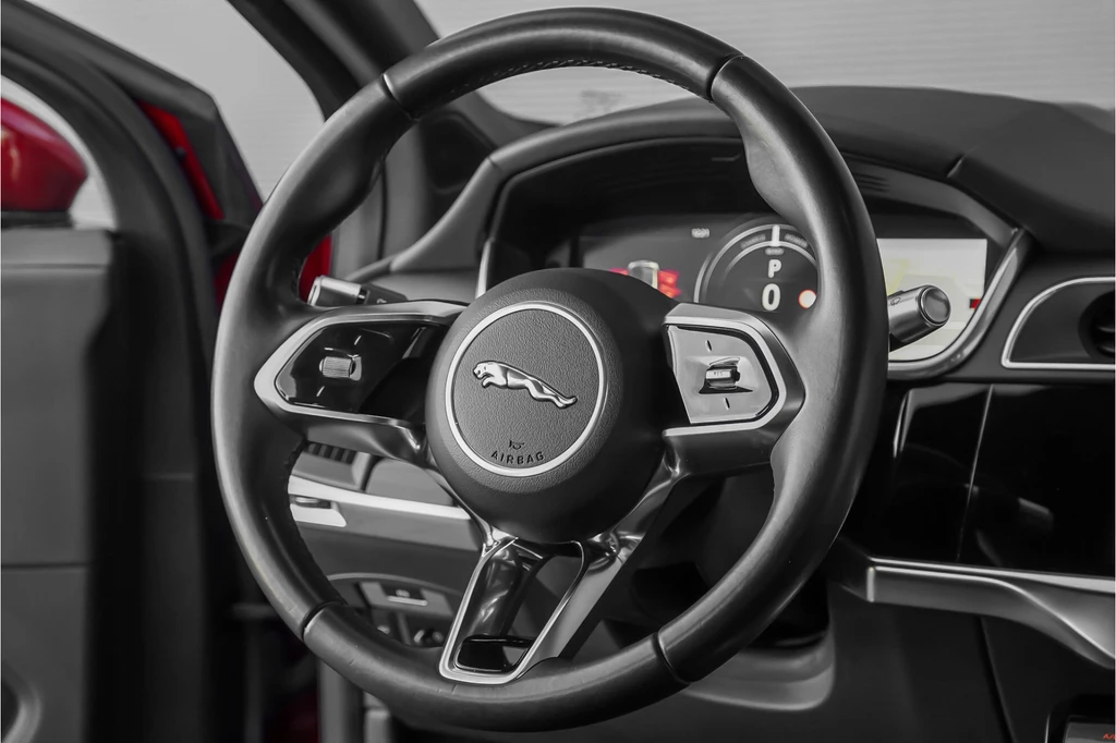 Jaguar I-PACE – foto 19