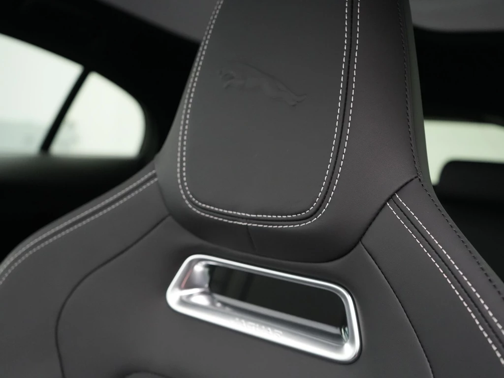 Jaguar I-PACE – foto 28
