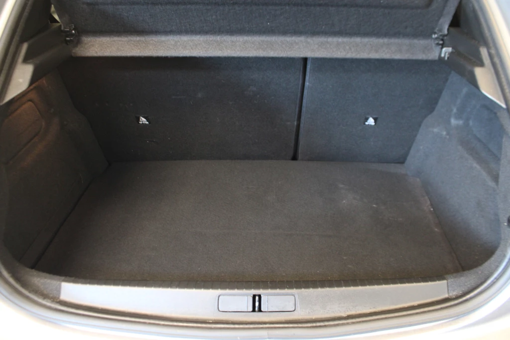 Peugeot 208 – foto 13