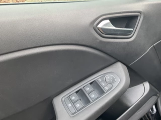 Renault Clio – thumbnail 23