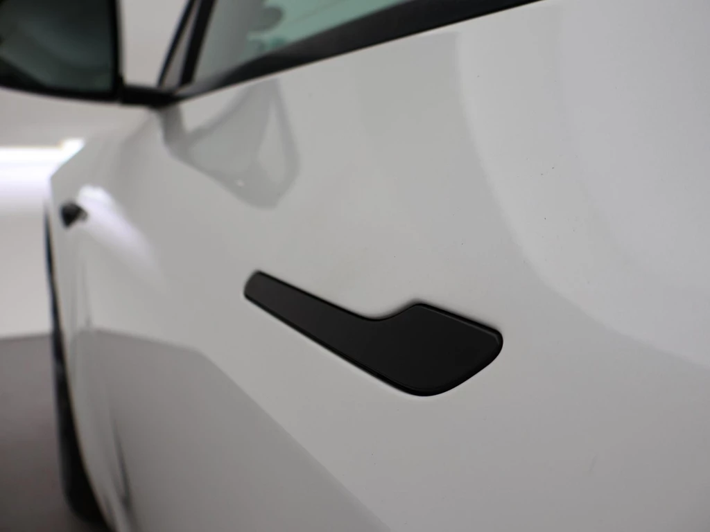 Tesla Model Y – foto 36
