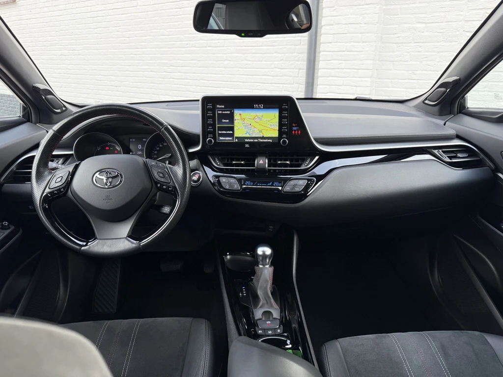 Toyota C-HR – foto 11