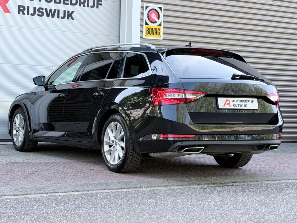 Škoda Superb – foto 4