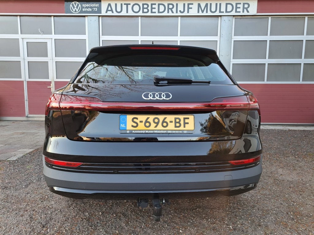 Audi e-tron – foto 2