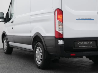 Ford E-Transit – thumbnail 6