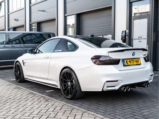 BMW M4 – thumbnail 5