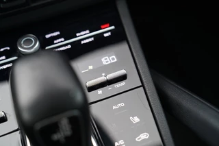 Porsche Cayenne – thumbnail 43
