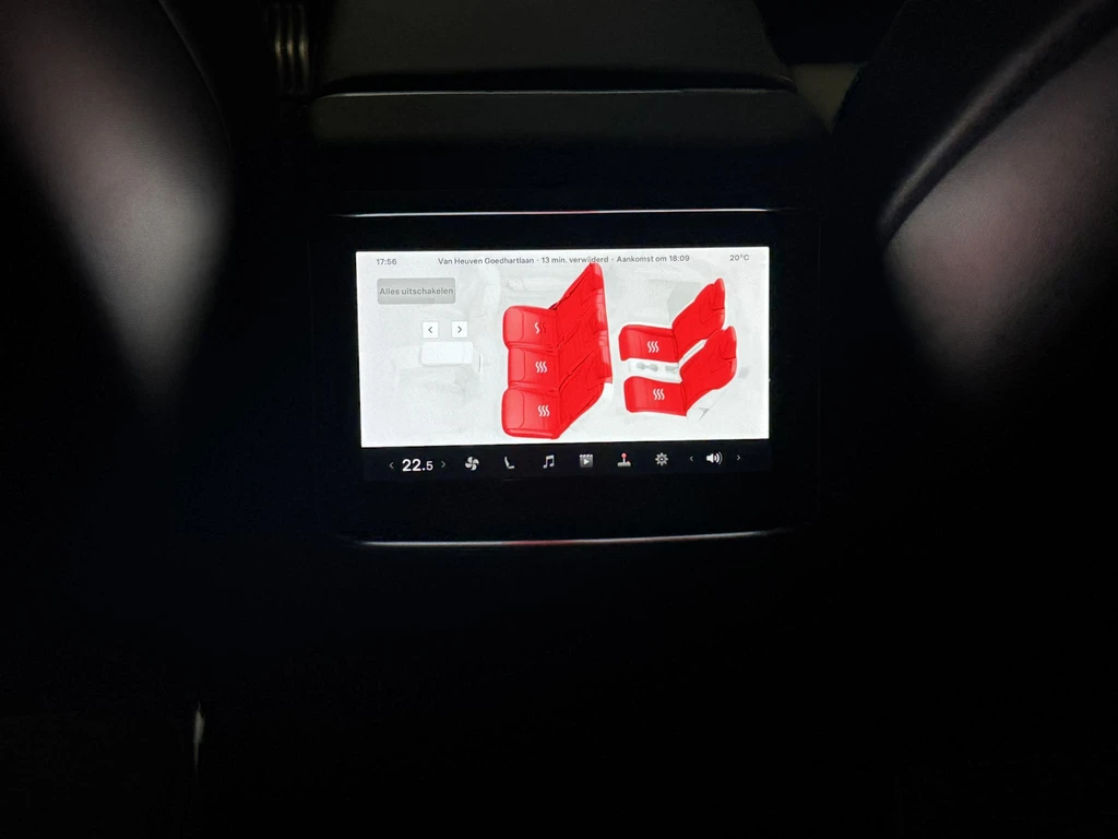 Tesla Model X – foto 26
