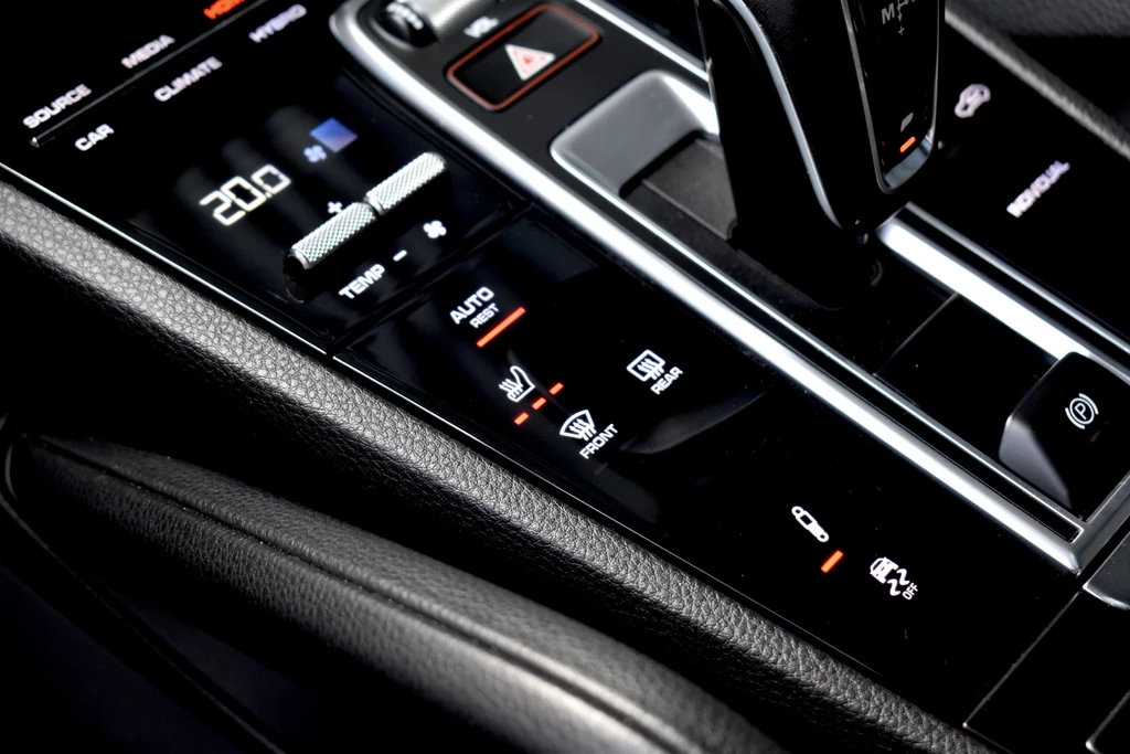 Porsche Cayenne – foto 24