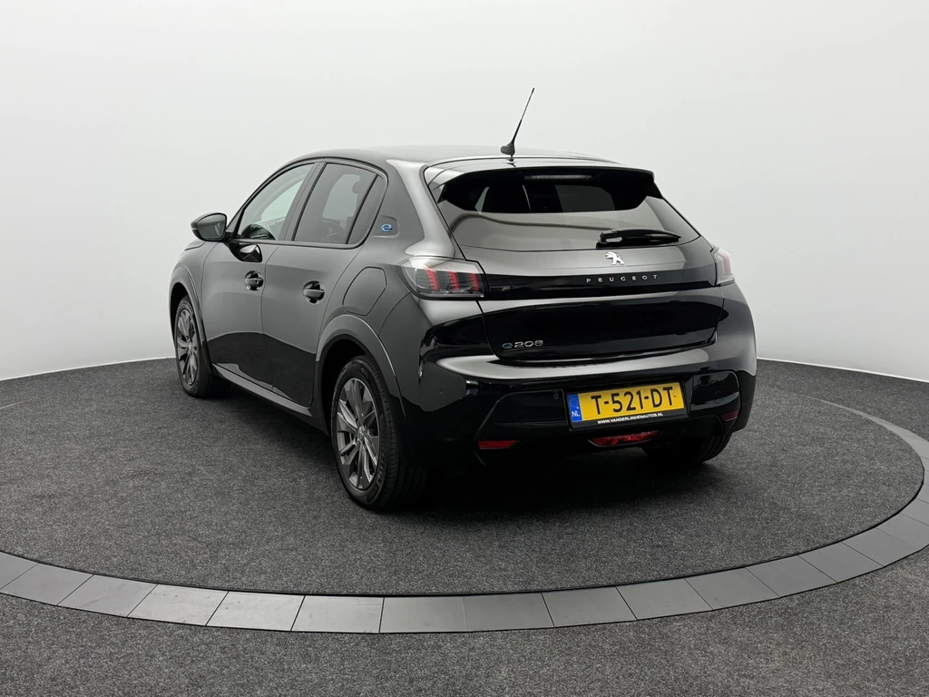 Peugeot e-208 – foto 3