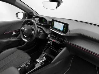 Peugeot 208 – thumbnail 11