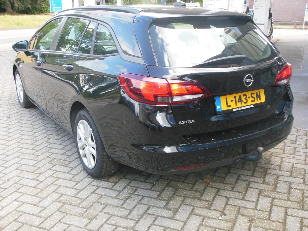 Opel Astra – foto 3