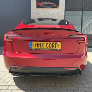 Tesla Model 3 – thumbnail 4