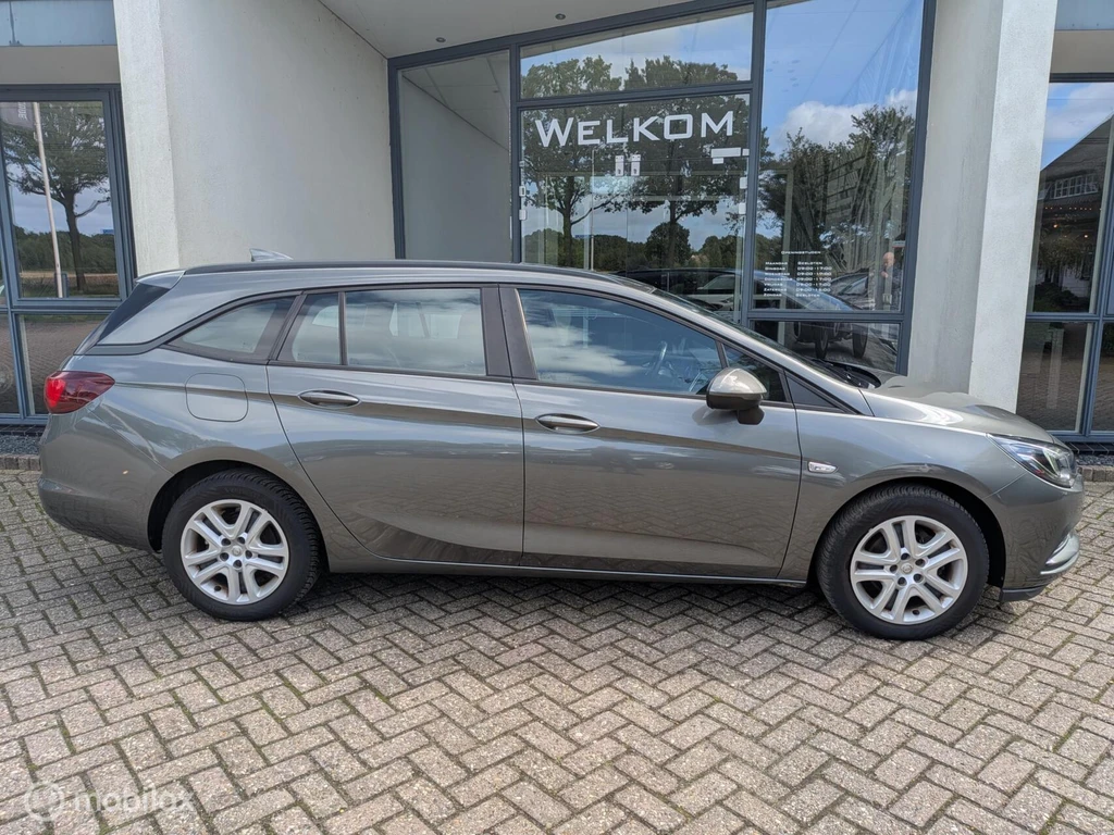 Opel Astra – foto 3
