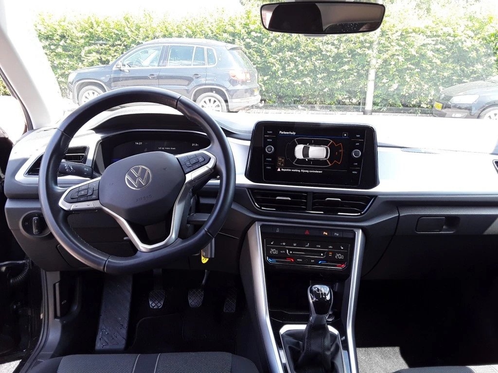 Volkswagen T-Roc – foto 10