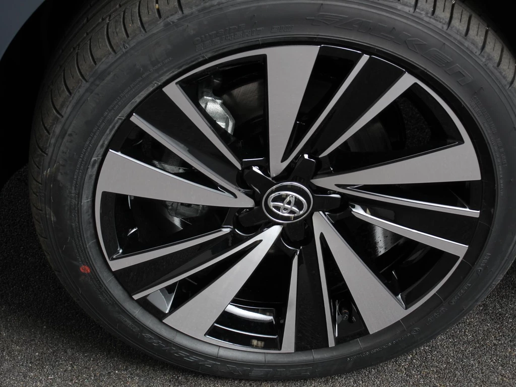Toyota Corolla Touring Sports – foto 9