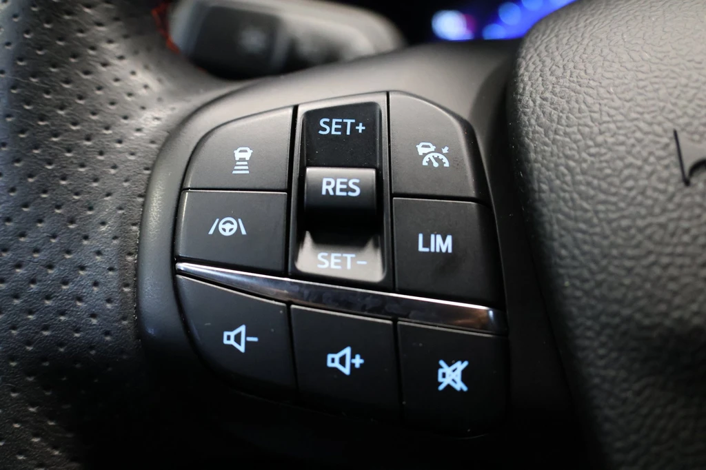 Ford Kuga – foto 22