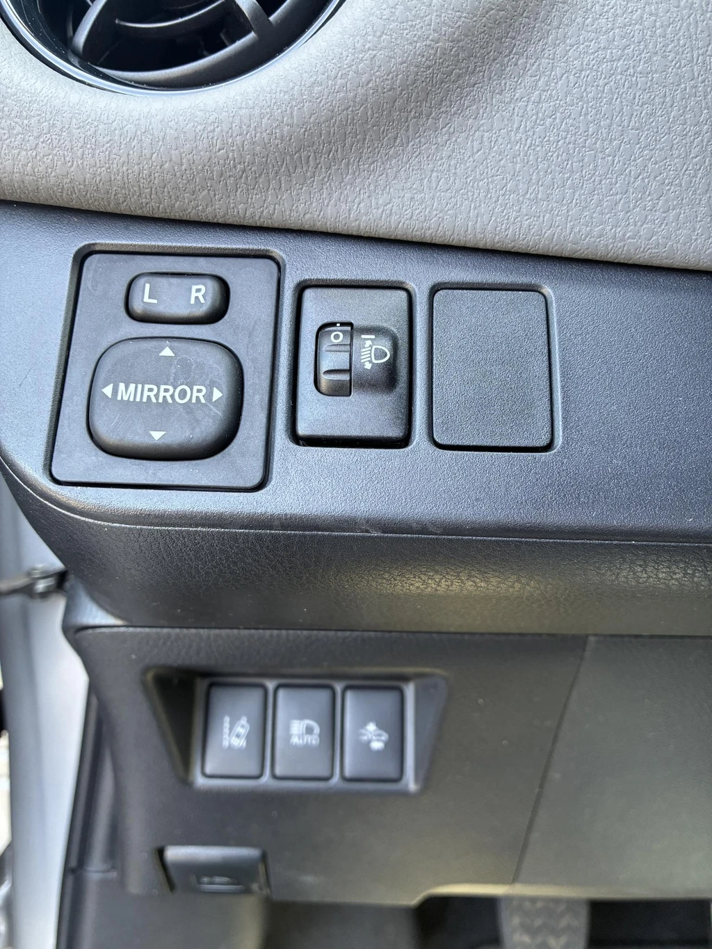 Toyota Yaris – foto 28