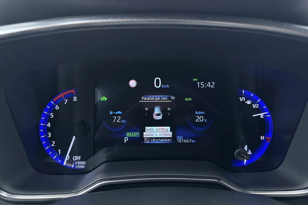 Toyota Corolla Touring Sports – foto 39