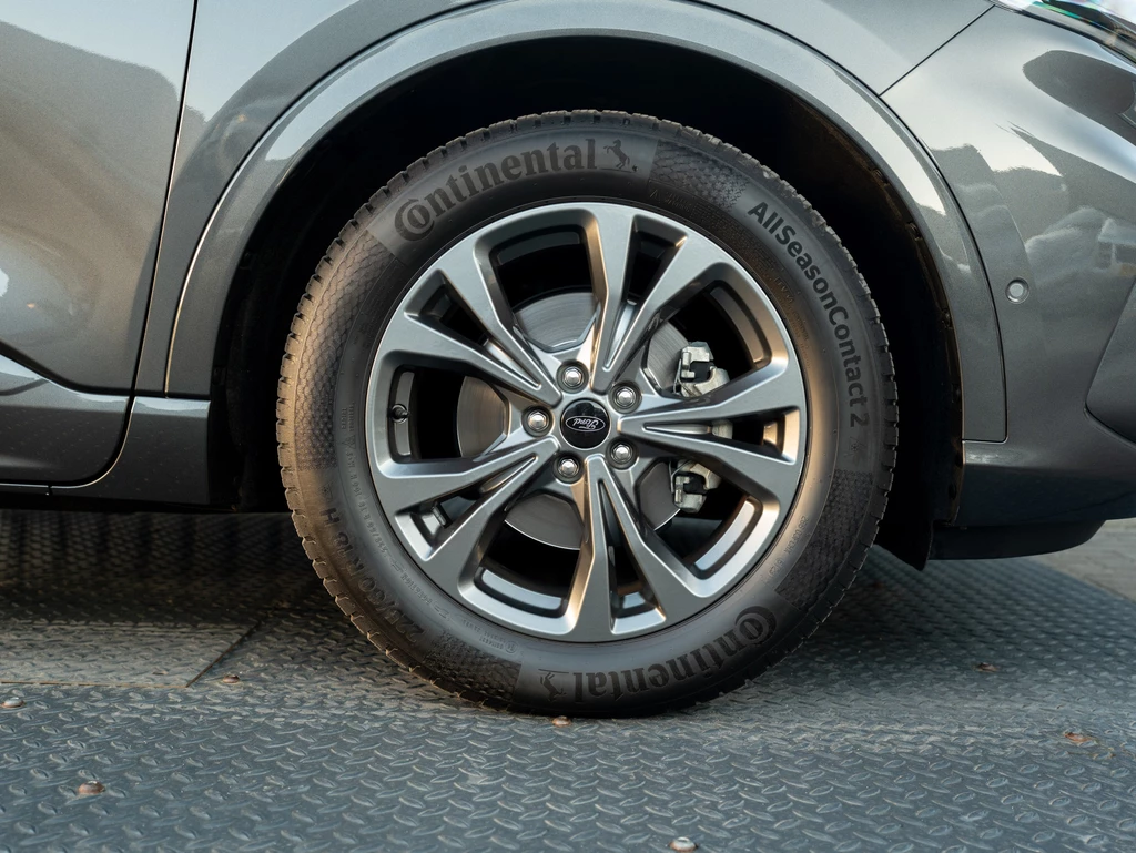 Ford Kuga – foto 36