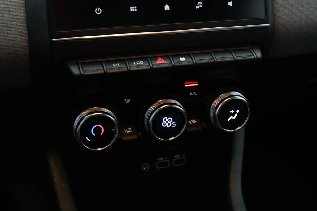 Renault Clio – foto 17