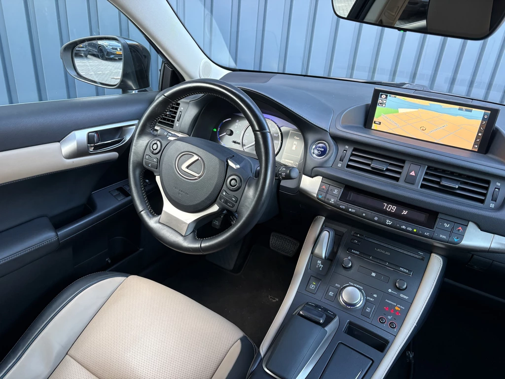 Lexus CT – foto 20
