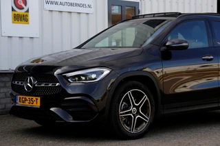 Mercedes-Benz GLA – thumbnail 2