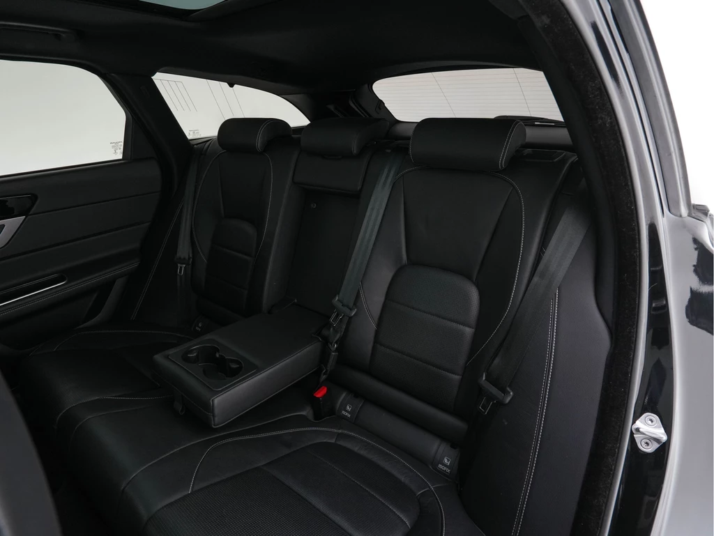 Jaguar XF – foto 27