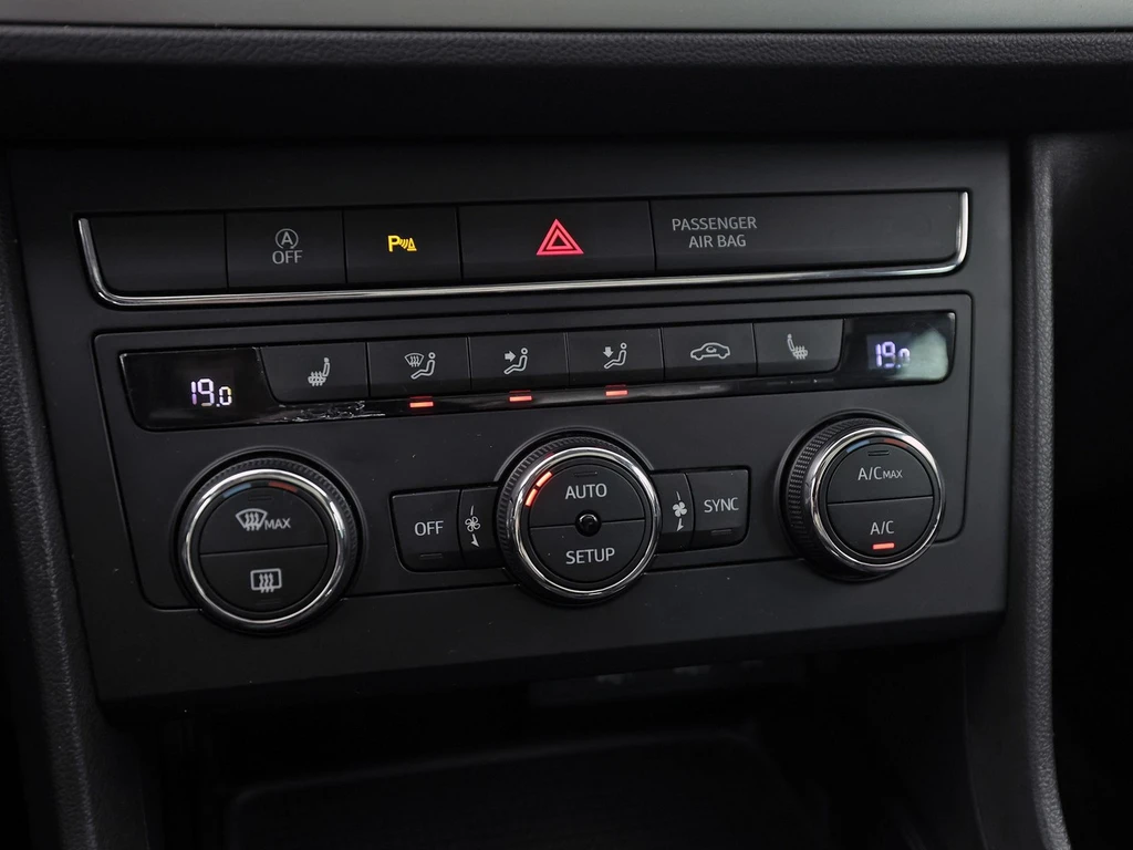 SEAT Leon – foto 11