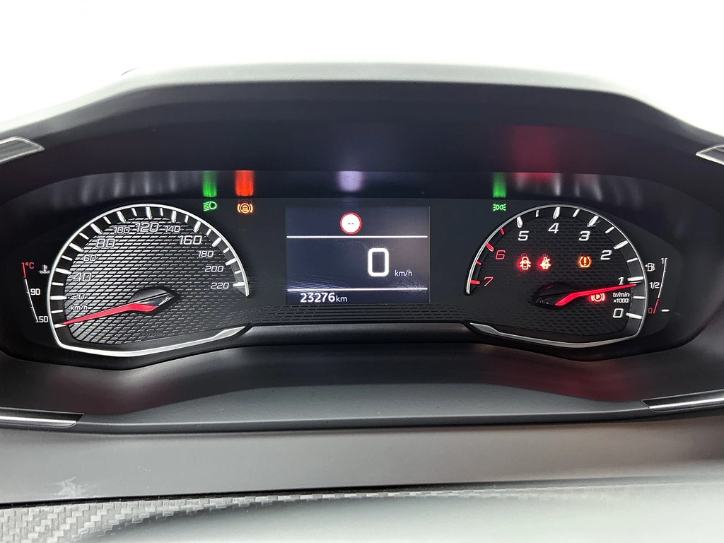 Peugeot 208 – foto 18