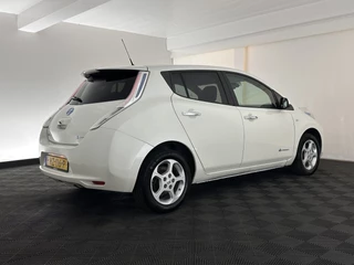 Nissan Leaf – thumbnail 4