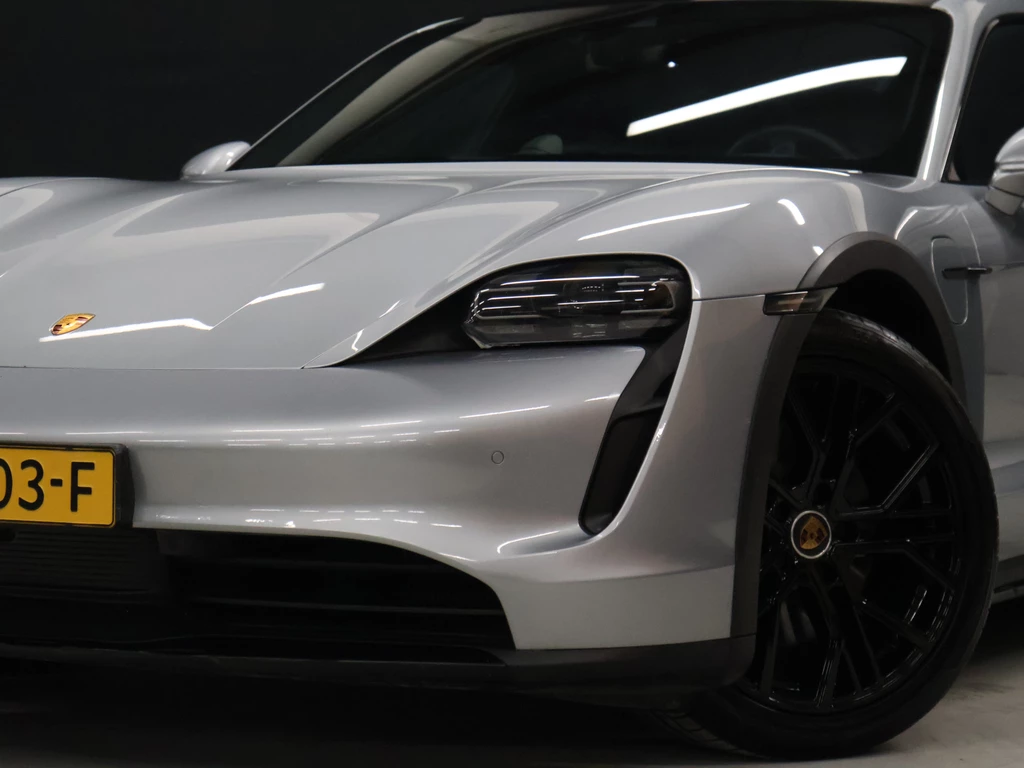 Porsche Taycan – foto 13