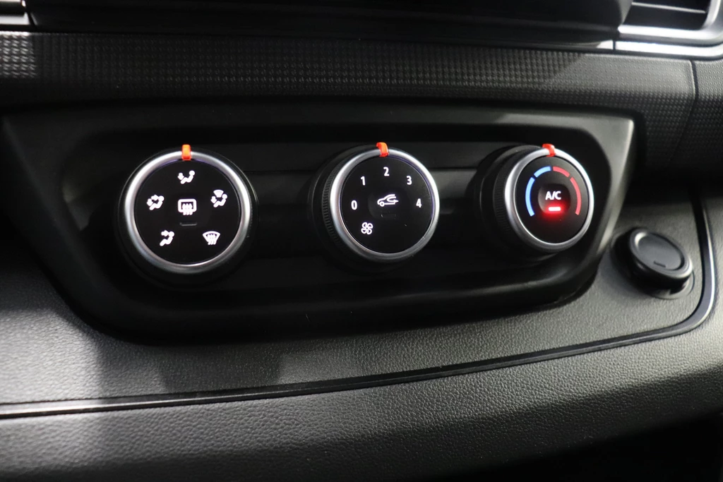 Renault Trafic – foto 12