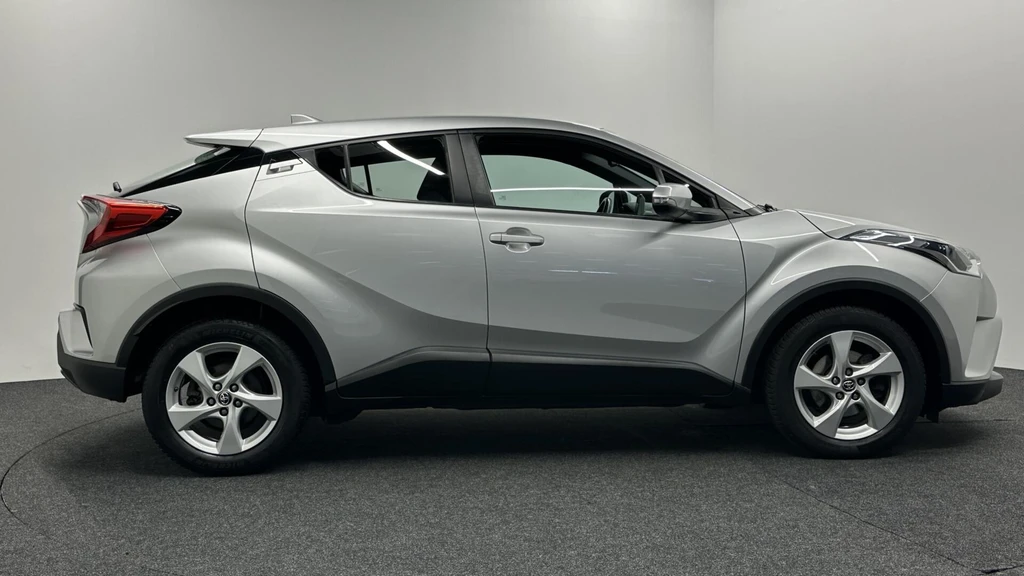 Toyota C-HR – foto 6
