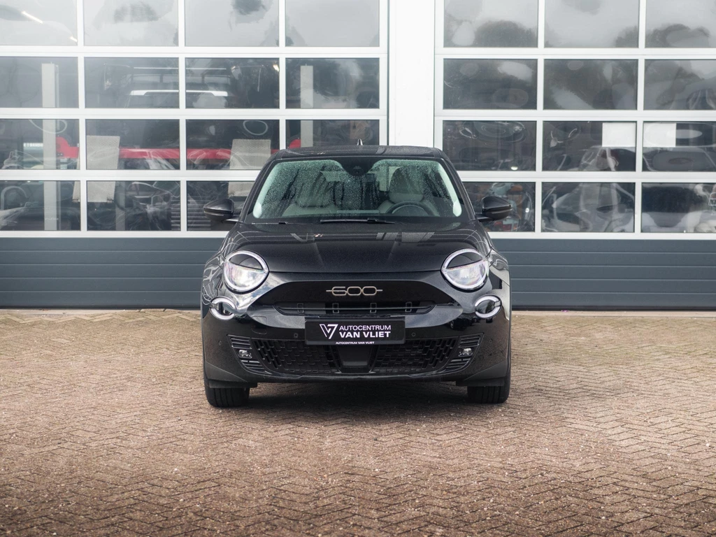 Fiat 600e – foto 10