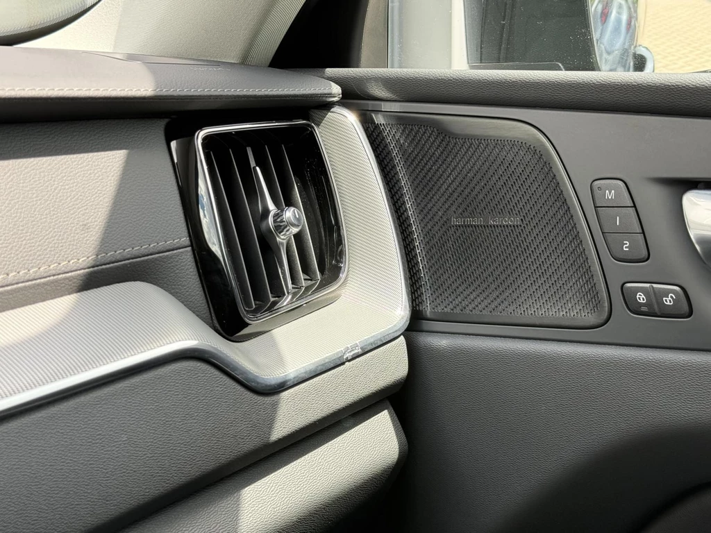 Volvo XC60 – foto 22