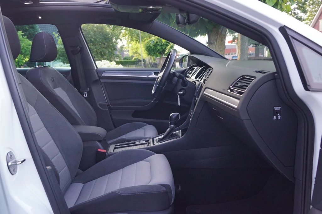 Volkswagen Golf – foto 22