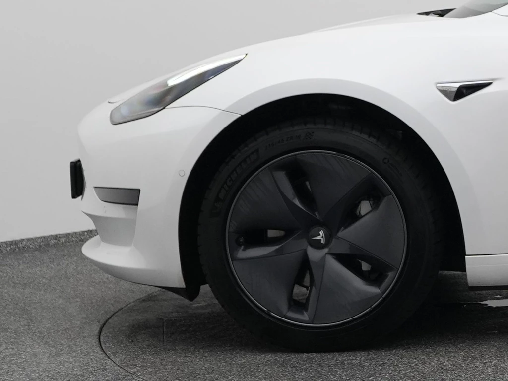 Tesla Model 3 – foto 29