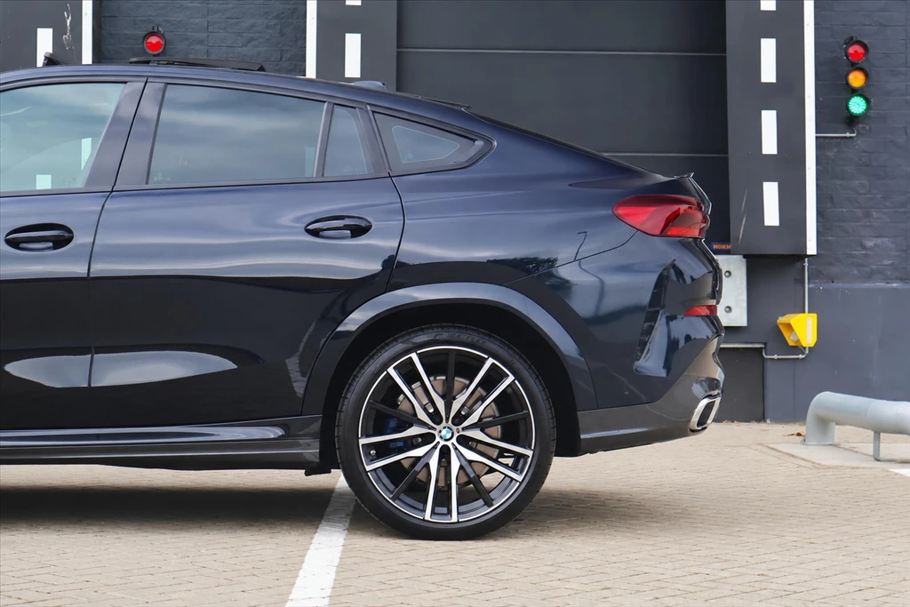 BMW X6 – foto 16