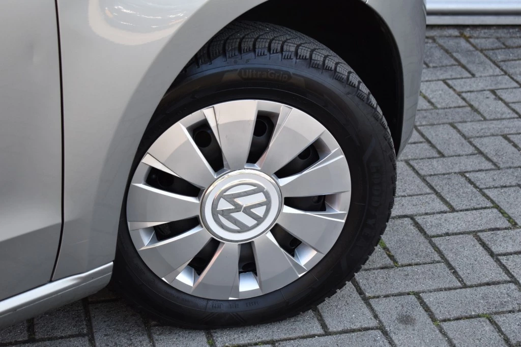 Volkswagen up! – foto 9