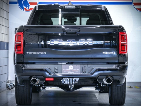 Dodge Ram 1500 Tungsten | 3.0L High Output 540 PK | Direct uit voorraad leverbaar! | 4x4 Crew Cab