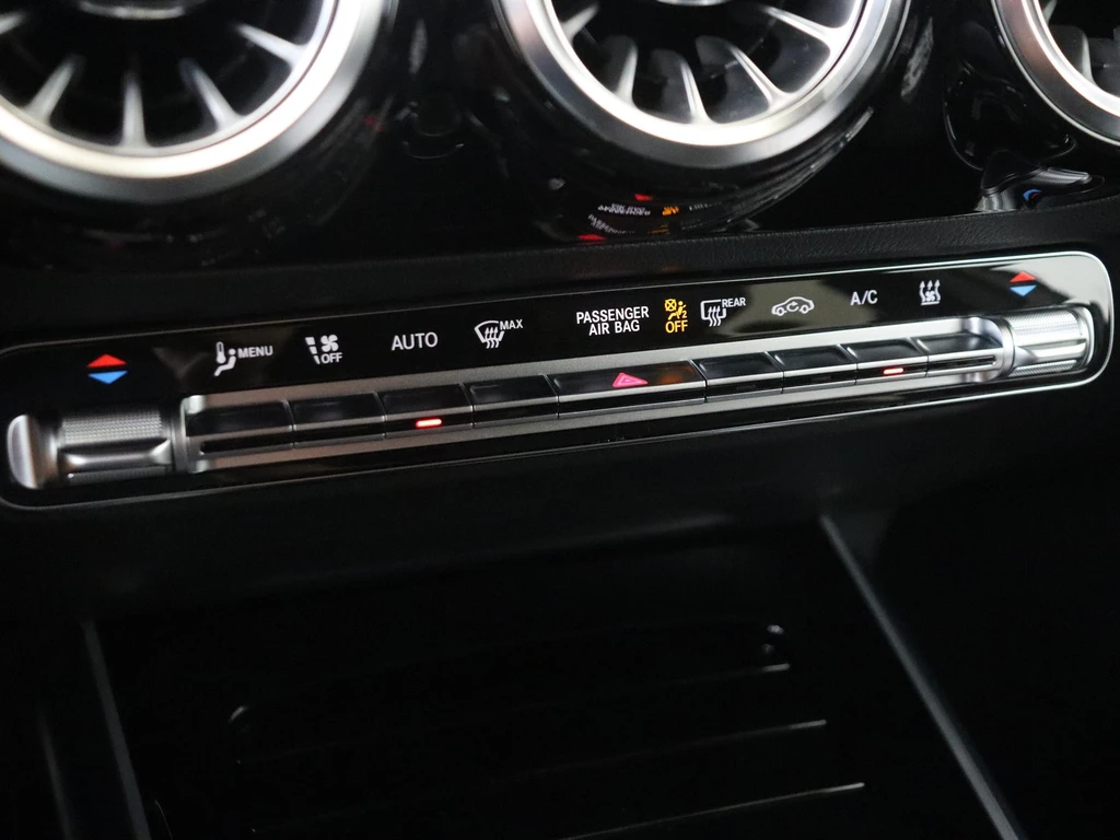 Mercedes-Benz EQA – foto 24