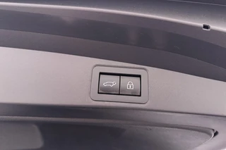 Toyota Corolla Touring Sports – thumbnail 14