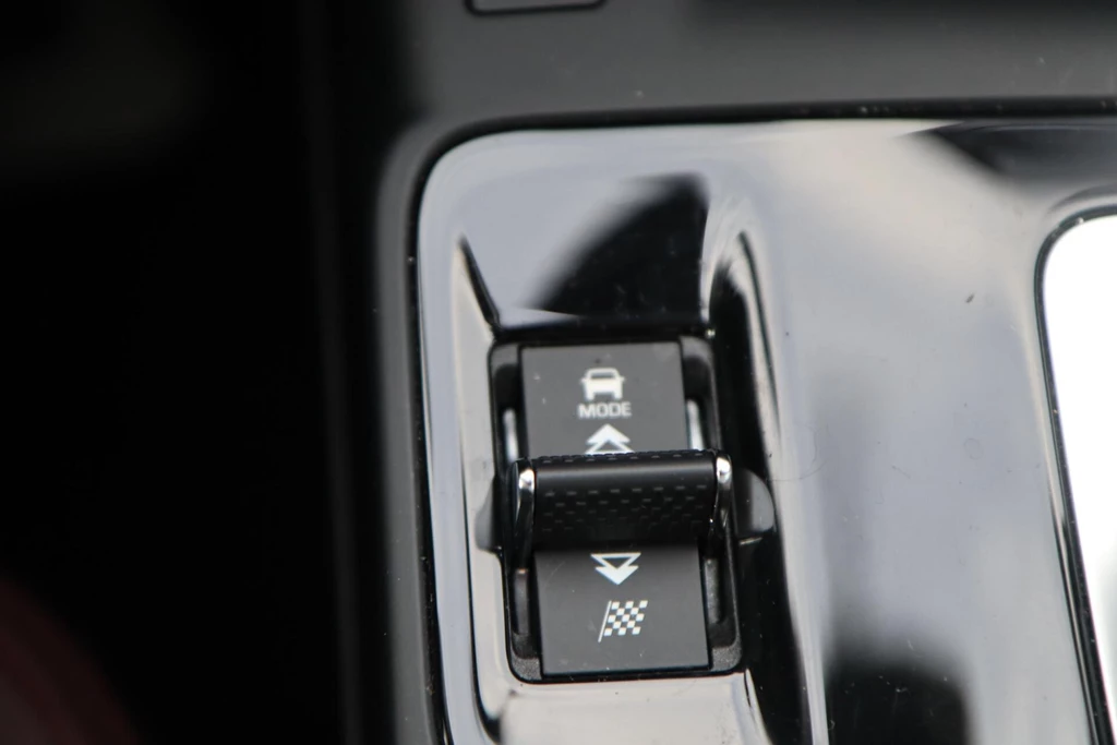 Jaguar E-PACE – foto 34