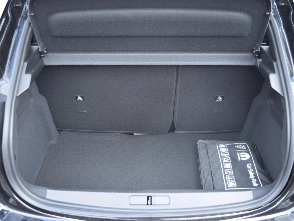 Peugeot e-208 – foto 22