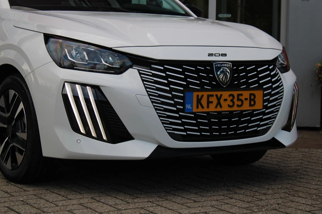Peugeot 208 – foto 7
